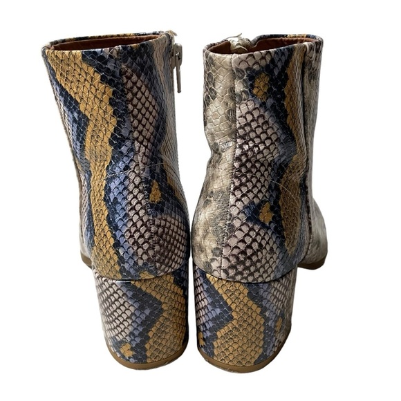 Madden Girl Dafnii Snakeskin Multicolor Block Heel Bootie 6M - Picture 5 of 12
